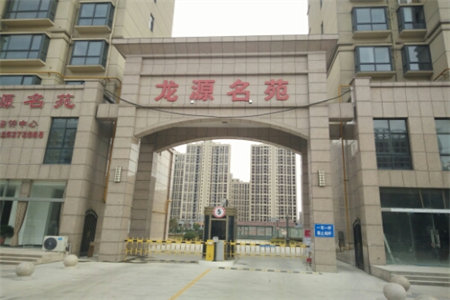 东平佛山小区二实验小学附近两室两厅一卫设备齐全送储藏